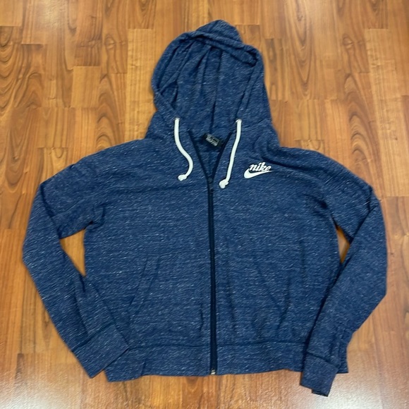 Nike Tops - Nike zip up